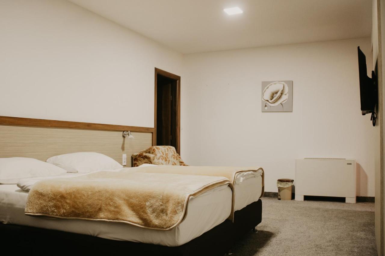 نيوم Hotel Villa Matic المظهر الخارجي الصورة
